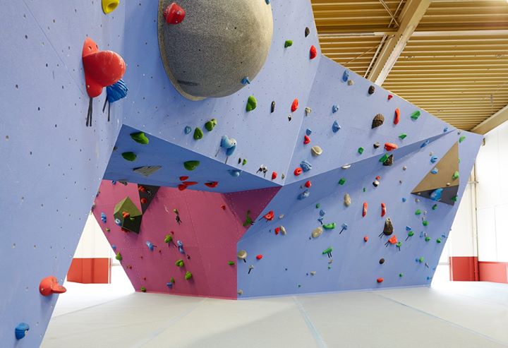 Kletterhalle - Boulders Habitat - Kletterhalle Bonn
