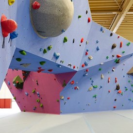 Kletterhalle: Boulders Habitat - Kletterhalle Bonn